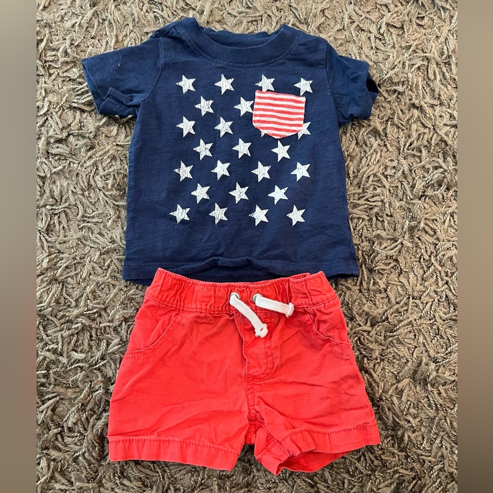 Carter’s Tee and Shorts Set 9m